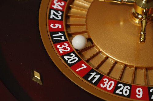 table rentals including roulette, poker, blackjack, pai gow, craps, money wheel, 3 card poker, let it ride, baccarat